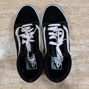 Black Vans Low-Top Sneakers (ComfyCush)